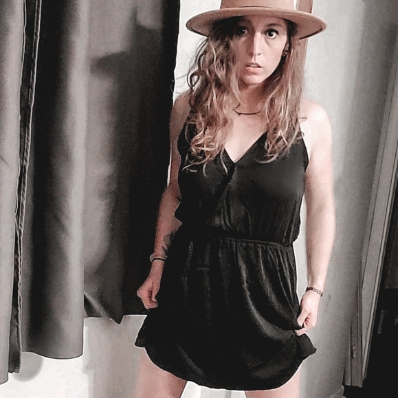 Meet your Posher, Stephanie - Picture 4 of 16